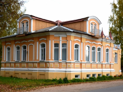 Жилой дом купца Сметанина Г.М..